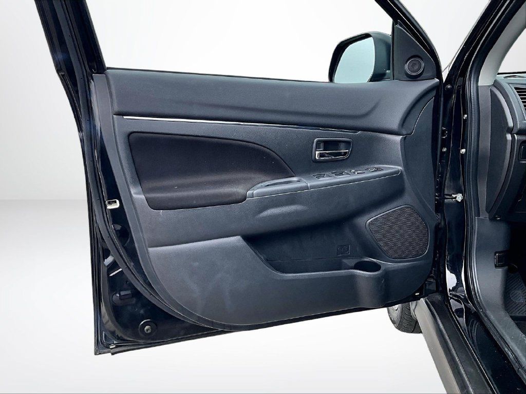 Used 2024 Mitsubishi Outlander Sport AWD image 22