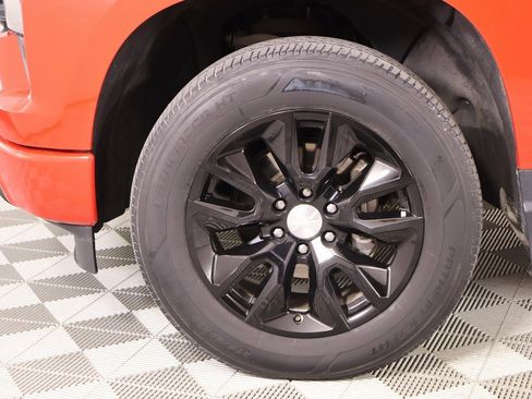 Used 2022 Chevrolet Silverado 1500 Custom image 16