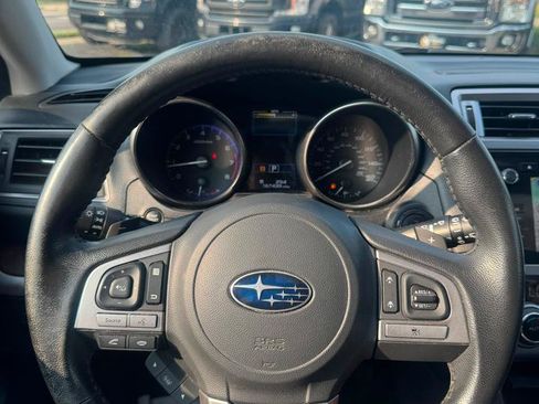 Used 2015 Subaru Outback 3.6R Limited AWD/4WD image 10