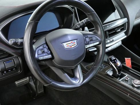 Used 2022 Cadillac CT5 V w/ Premium Package RWD image 19