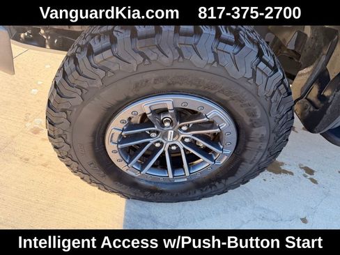 Used 2020 Ford F150 Raptor w/ Equipment Group 802A Luxury image 10