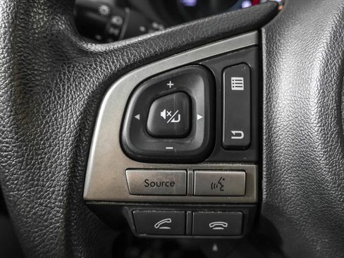 Used 2017 Subaru Forester 2.5i Premium image 27