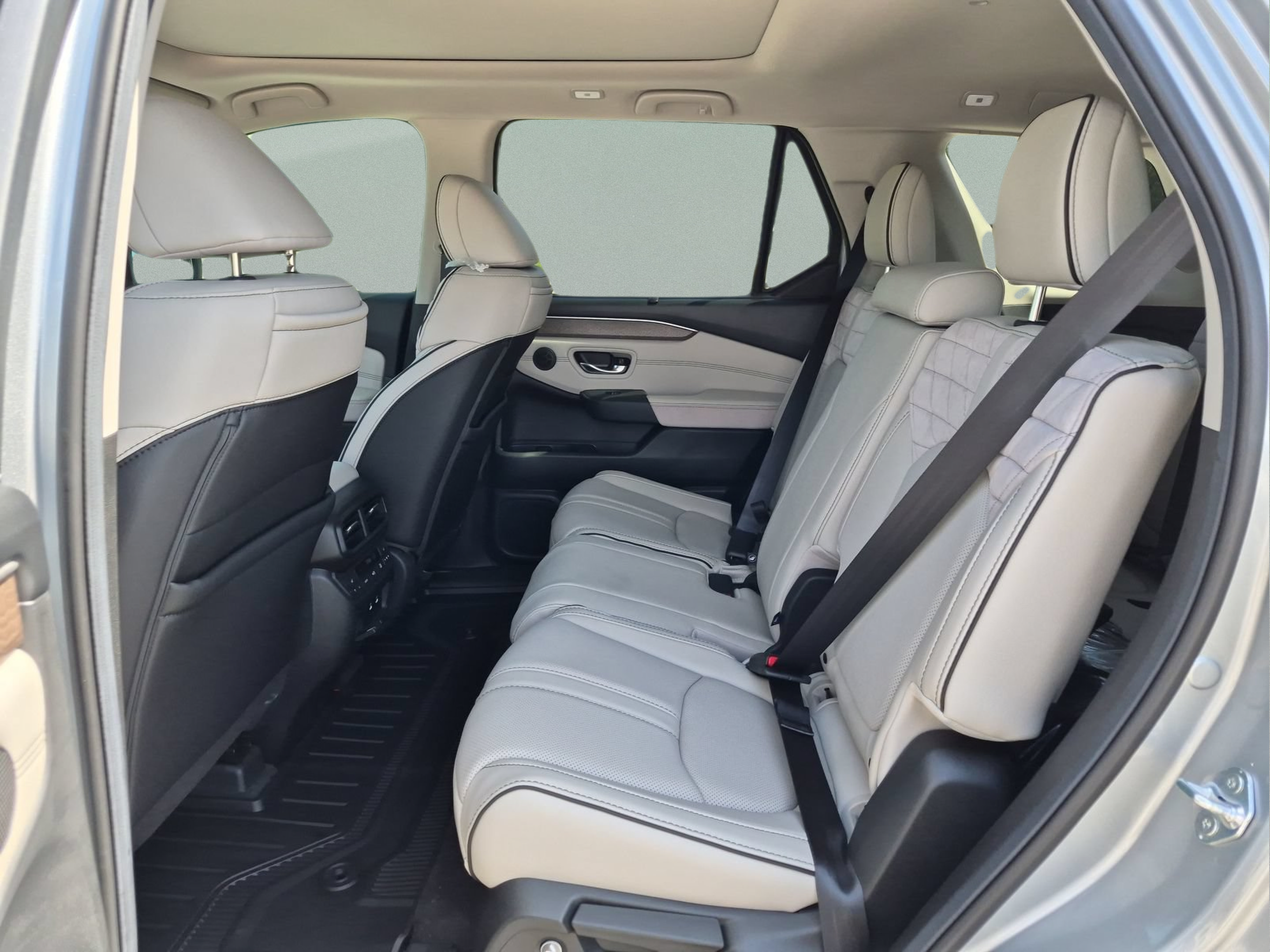 New 2026 Honda Pilot Elite image 17