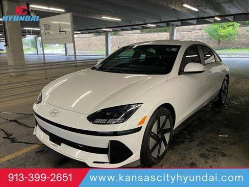 New 2025 Hyundai Ioniq 6 SE image 1