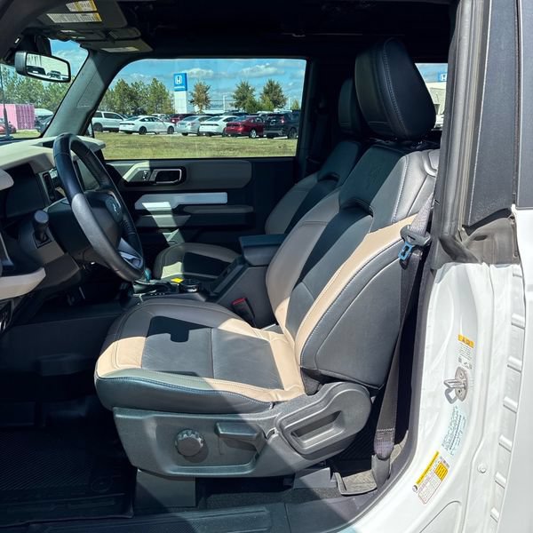Used 2023 Ford Bronco Wildtrak AWD/4WD image 13