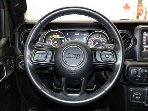 Used 2021 Jeep Wrangler Unlimited Sport AWD/4WD image 22