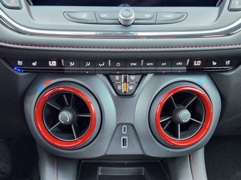 Certified 2025 Chevrolet Blazer RS w/ Driver Confidence II Package FWD image 19