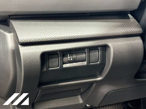 New 2026 Subaru Crosstrek 2.5i Limited AWD/4WD image 10