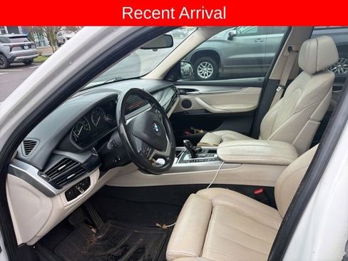 Used 2016 BMW X5 xDrive40e image 2