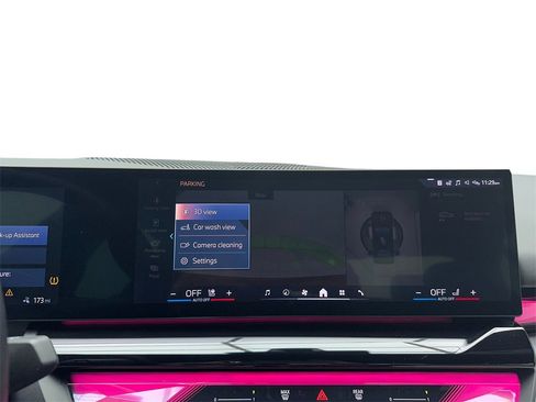 Used 2025 BMW i5 eDrive40i w/ M Sport Package image 26