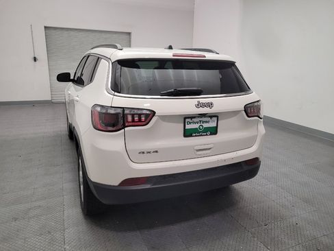 Used 2021 Jeep Compass Latitude w/ Sun and Sound Group AWD/4WD image 6