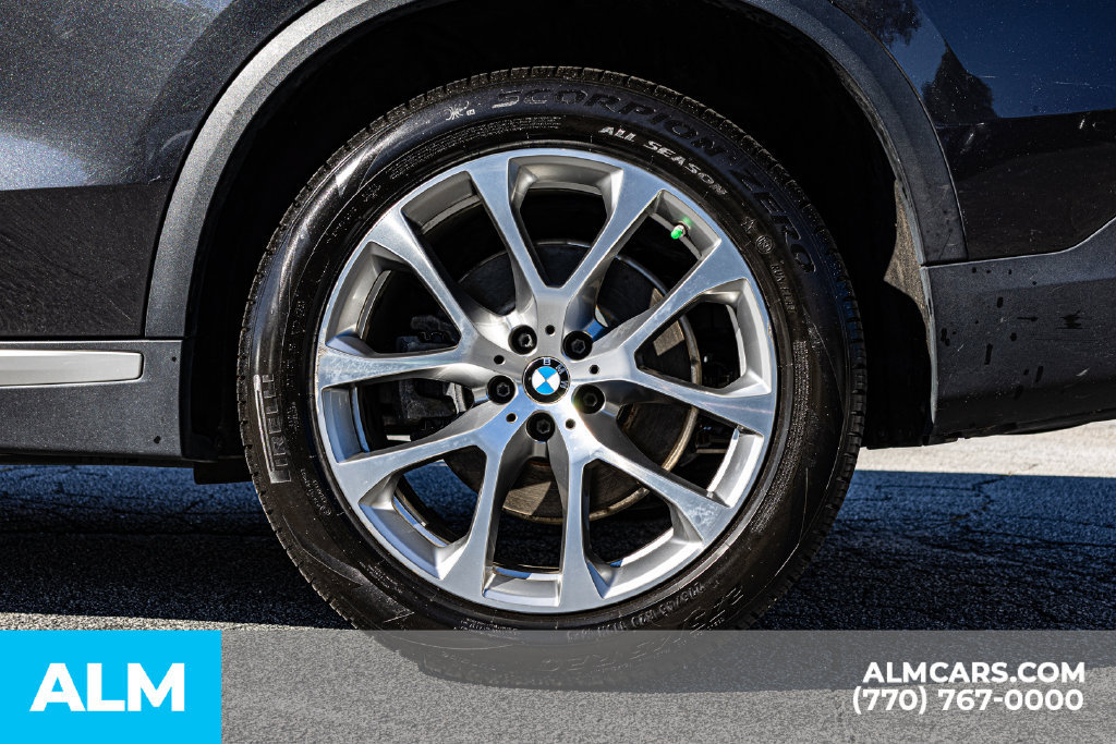 Used 2020 BMW X5 xDrive40i w/ Executive Package AWD/4WD image 16