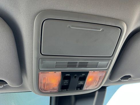 Used 2018 Honda Odyssey EX-L image 61