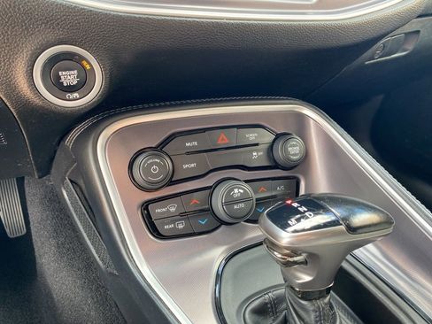 Used 2021 Dodge Challenger SXT AWD/4WD image 30