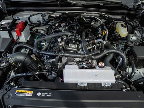 New 2026 Toyota 4Runner SR5 image 16