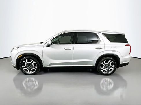 Used 2023 Hyundai Palisade SEL w/ Premium Package FWD image 8