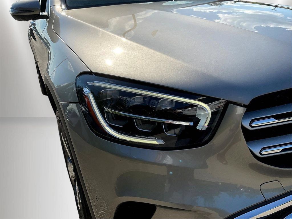 Used 2020 Mercedes-Benz GLC 300 image 31