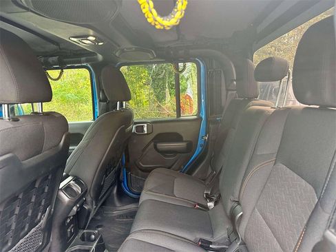 Used 2023 Jeep Gladiator Mojave w/ LED Lighting Group image 11