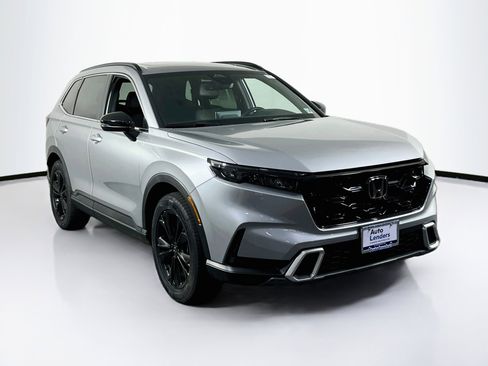 Used 2023 Honda CR-V Sport Touring image 3