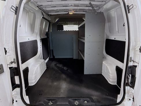 Used 2021 Nissan NV200 SV image 31