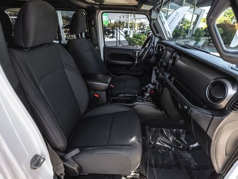 Used 2019 Jeep Wrangler Unlimited Sport S AWD/4WD image 23