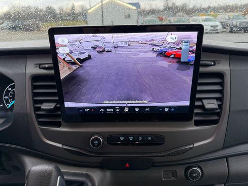 Used 2022 Ford Transit 350 XLT image 32