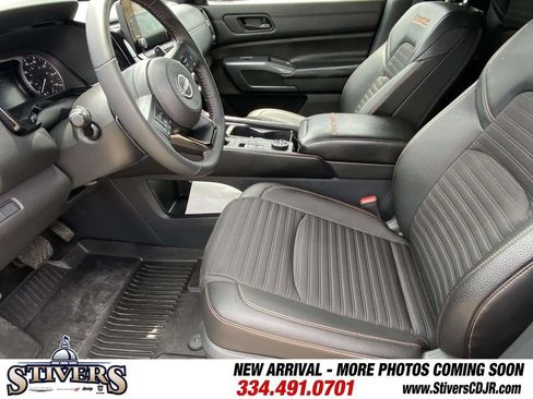 Used 2024 Nissan Pathfinder Rock Creek AWD/4WD image 48
