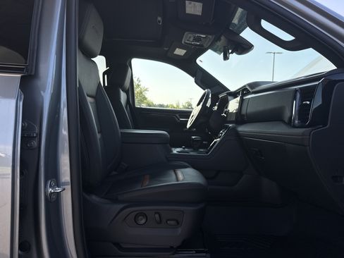 Used 2026 GMC Sierra 1500 AT4 w/ AT4 Premium Package AWD/4WD image 35
