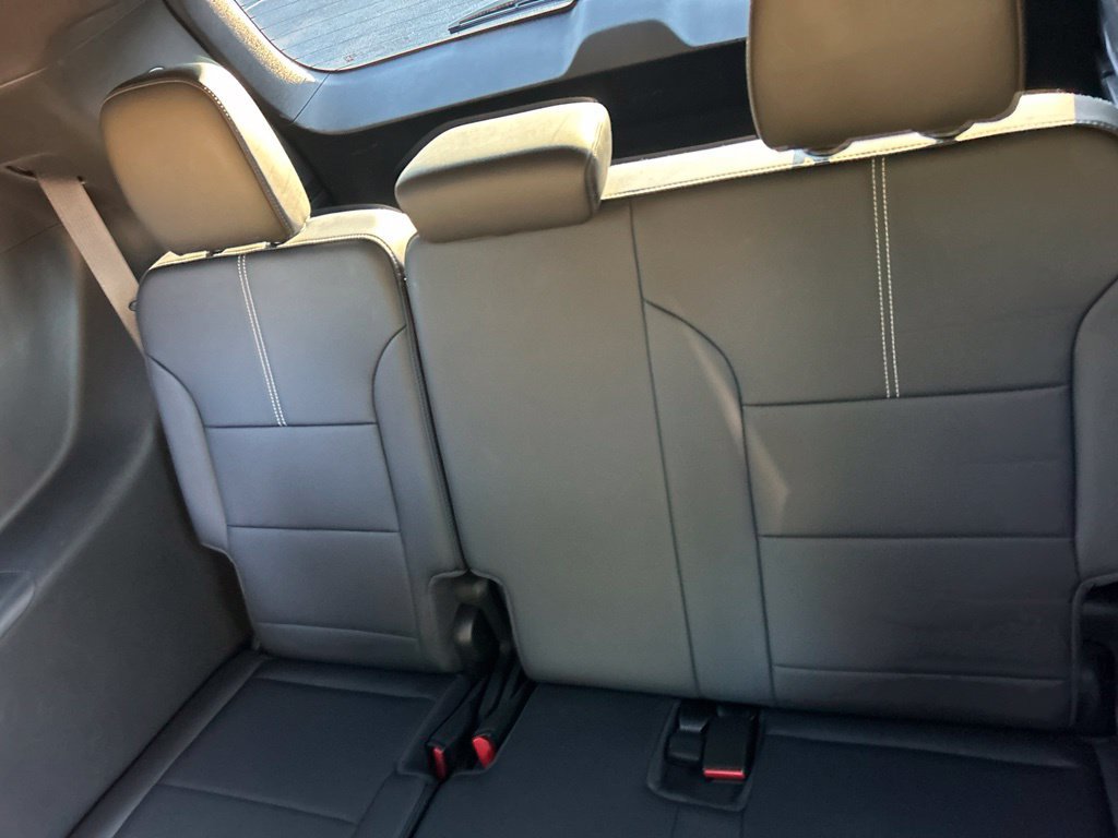 Used 2024 GMC Acadia Elevation FWD image 40