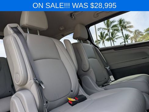 Used 2019 Honda Odyssey EX-L image 16