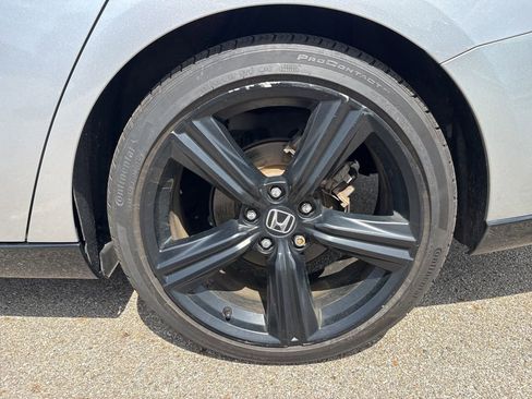 Used 2023 Honda Accord Sport image 6