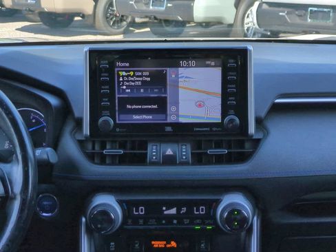 Used 2019 Toyota RAV4 XSE AWD/4WD image 17