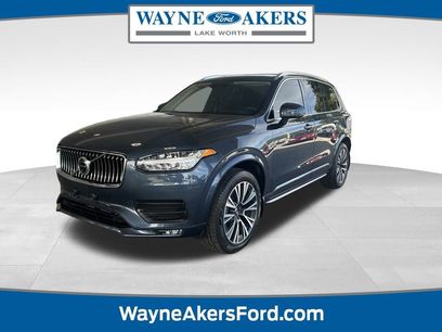 Used 2021 Volvo XC90 T6 Momentum w/ Advanced Package