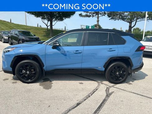 Used 2022 Toyota RAV4 XSE AWD/4WD image 8