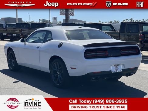 Used 2023 Dodge Challenger SXT w/ Blacktop Package image 4