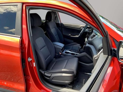 Used 2017 Hyundai Tucson SE FWD image 25