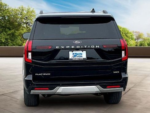 Certified 2025 Ford Expedition Max Platinum AWD/4WD image 2