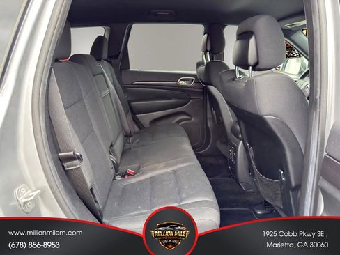 Used 2014 Jeep Grand Cherokee Laredo w/ 18" Wheel & 8.4" Radio Group RWD image 20