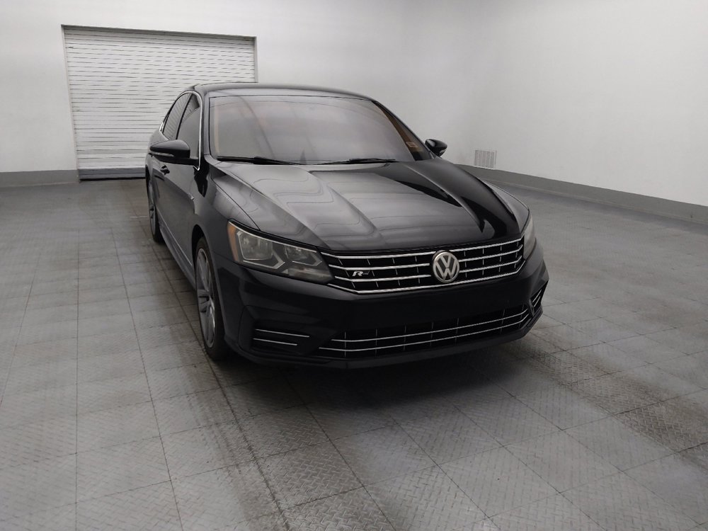 Used 2017 Volkswagen Passat 1.8T R-Line FWD image 14