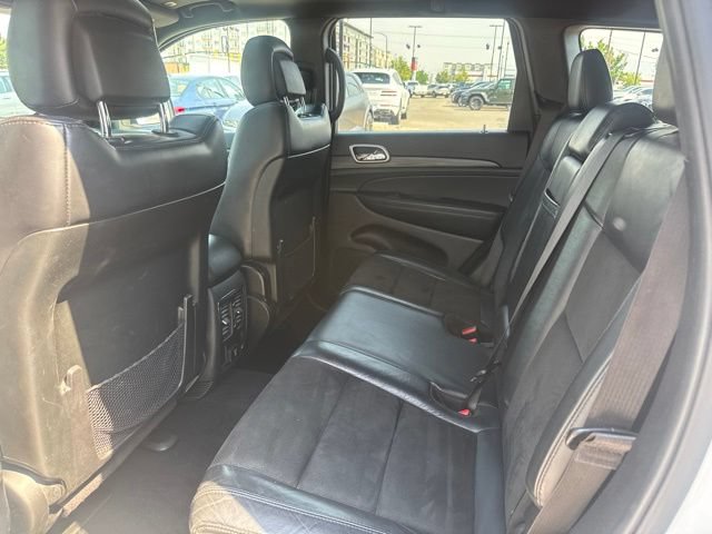 Used 2019 Jeep Grand Cherokee Altitude AWD/4WD image 16