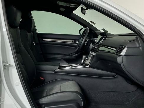 Used 2022 Honda Accord Sport image 25