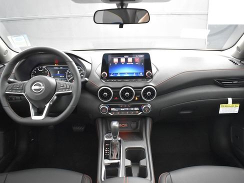 New 2025 Nissan Sentra SR w/ SR Premium Package image 9