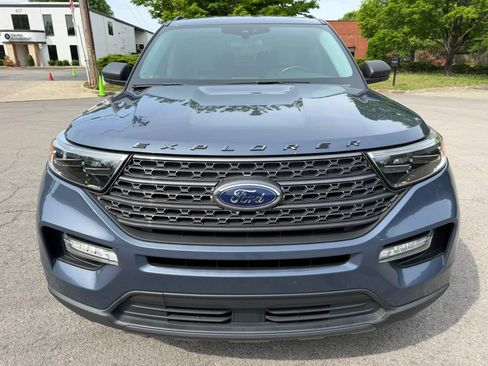 Used 2021 Ford Explorer XLT w/ Equipment Group 202A RWD image 10