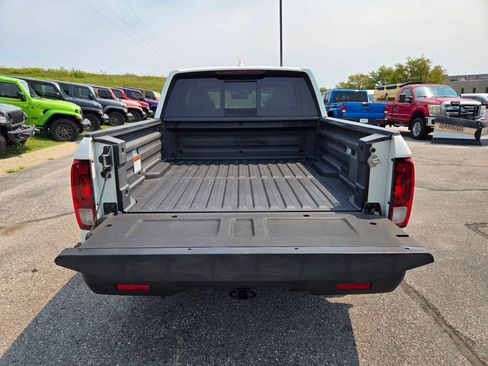 Used 2017 Honda Ridgeline RTL-E image 28
