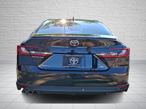 Certified 2026 Toyota Camry SE FWD image 5
