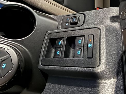 Used 2022 Ford Bronco Wildtrak AWD/4WD image 64