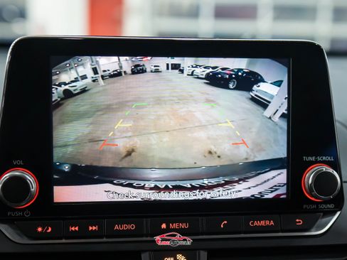 Used 2024 Nissan Altima 2.5 SV image 30