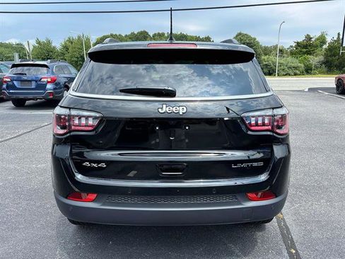 Certified 2024 Jeep Compass Limited w/ Sun and Sound Group image 3