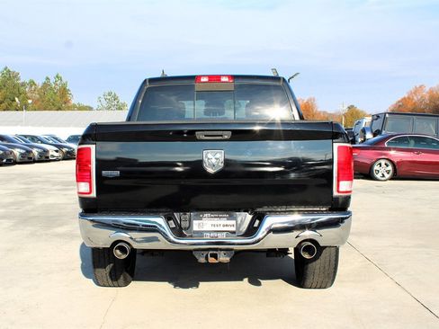 Used 2014 RAM 1500 Laramie w/ Convenience Group image 6