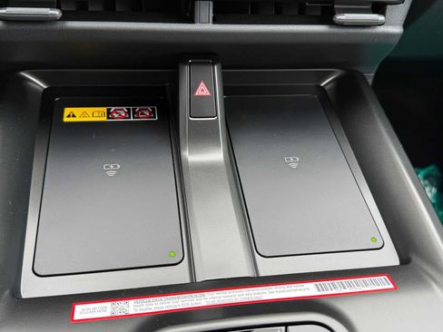 New 2026 Subaru Solterra Premium AWD/4WD image 17
